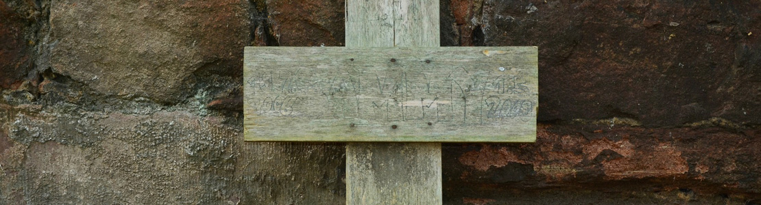 Funéraire pour animal de compagnie Cercueil, urne, monument, plaque commémorative